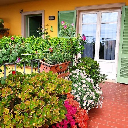 Bed and Breakfast Casa Marta Масса Екстер'єр фото